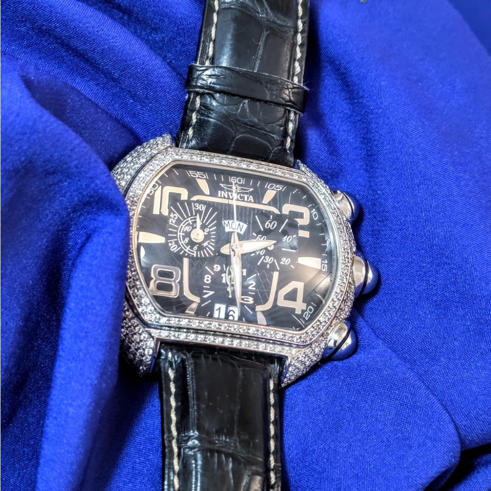 Invicta Grand Horizon Rare Collectible 3.4 CT Diamonds Swiss Chrono Mens Watch - Picture 10 of 10